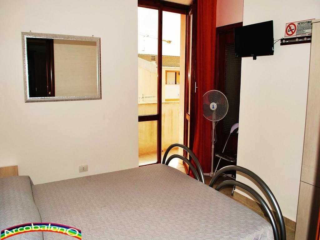 Bed and Breakfast Il Nuovo Arcobaleno Alguer Exterior foto